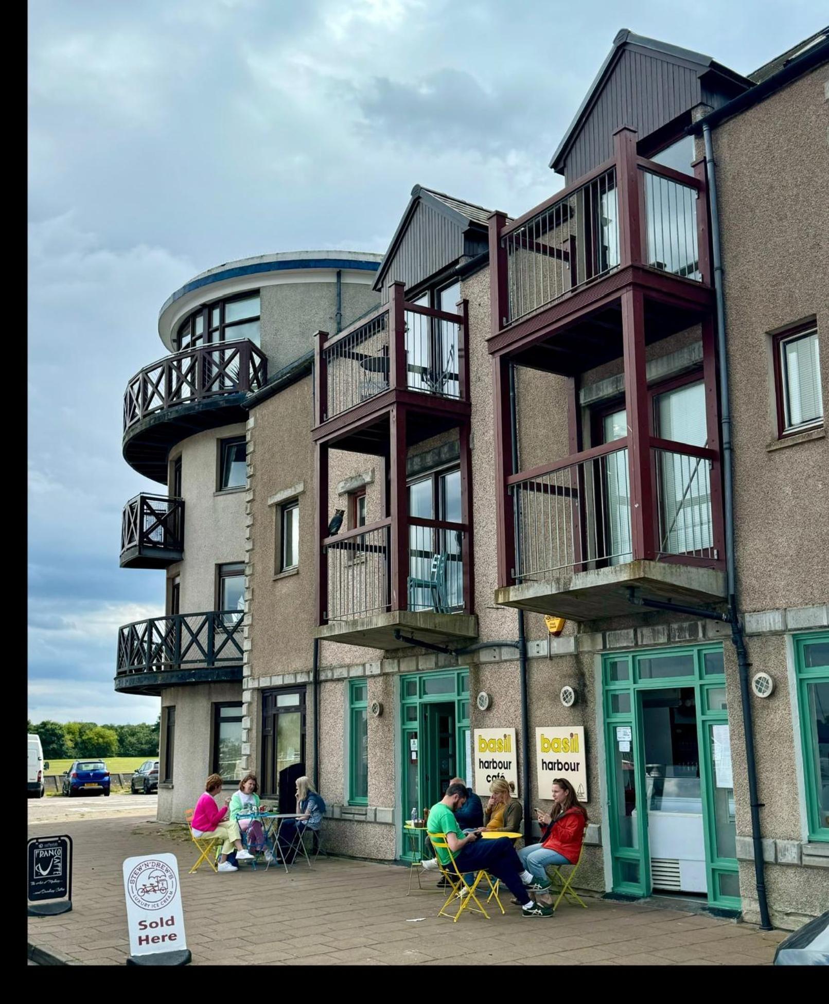The Lighthouse Apartment Nairn Exterior photo